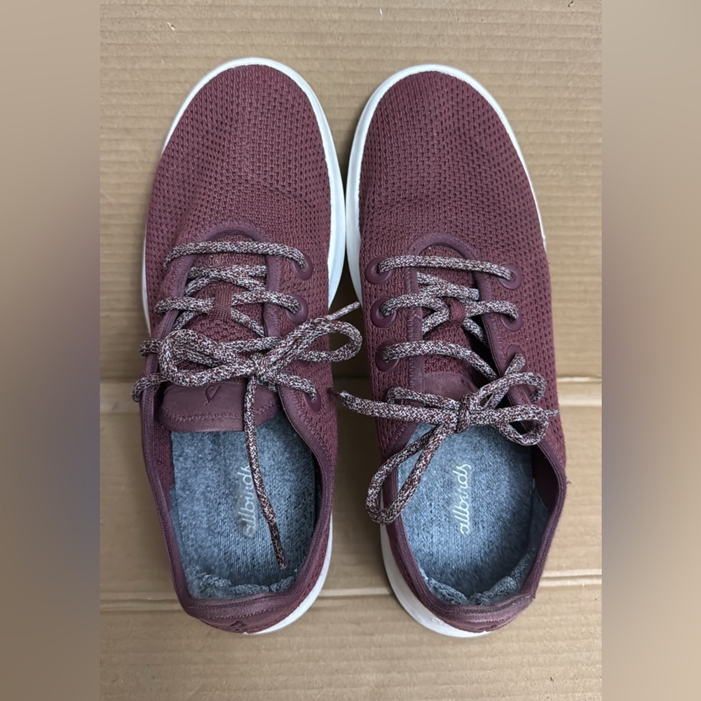 Sz 10 ALLBIRDS WOMENS WOOL RUNNERS WALK SHOES BOTANIC RED COLOR